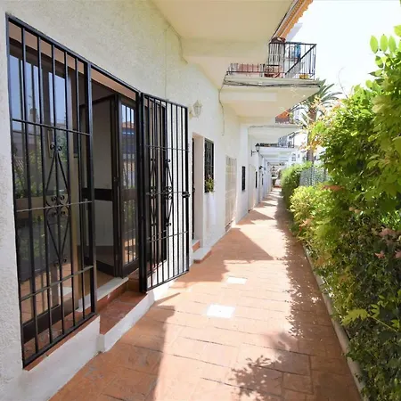 Edf. Coronado Bajo 8 * Nerja